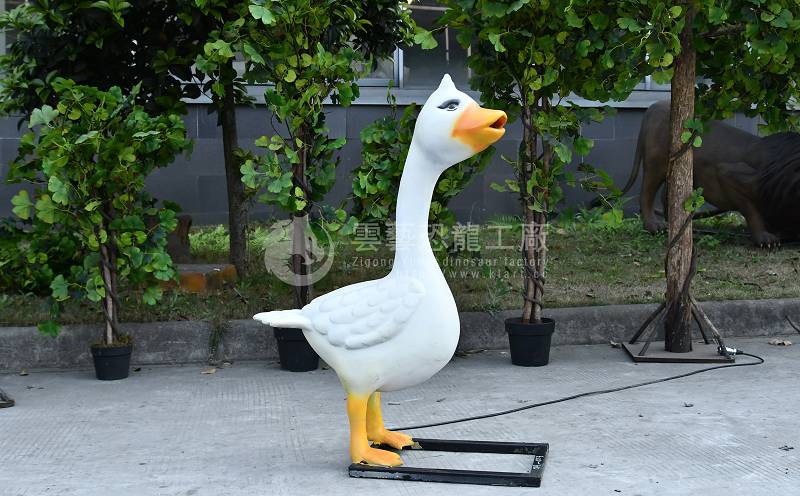 Simulation animal-goose