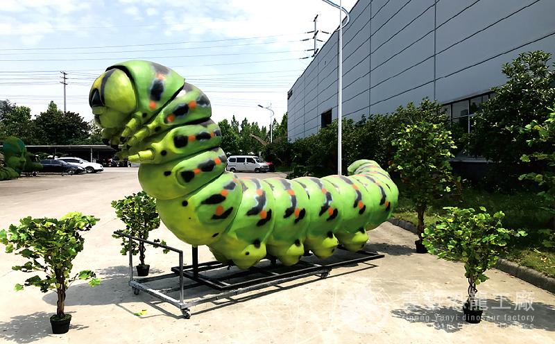 Simulation insect-caterpillar