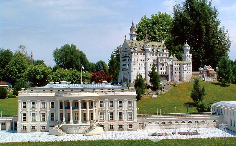 Miniature Landscape-White House and Neuschwanstein Castle